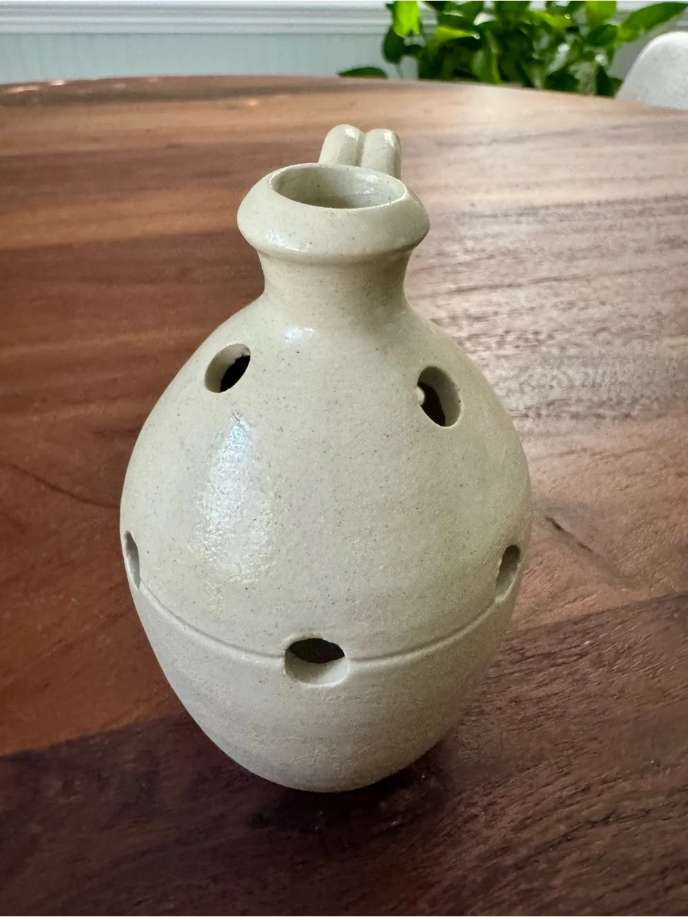 Vintage Williamsburg Pottery Blue/Gray Salt Glaze Flower Frog Vase w/ 9 holes